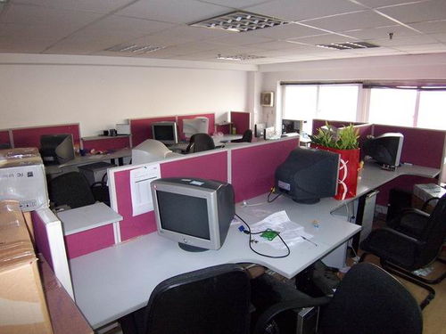 園區(qū)家具拆裝公司價格,長途搬家公司